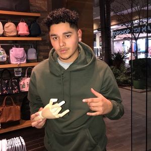 Meet your Posher, Michael